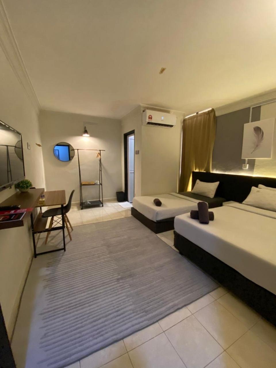 Andiana Hotel & Lodge - Kota Bharu City Centre ภายนอก รูปภาพ