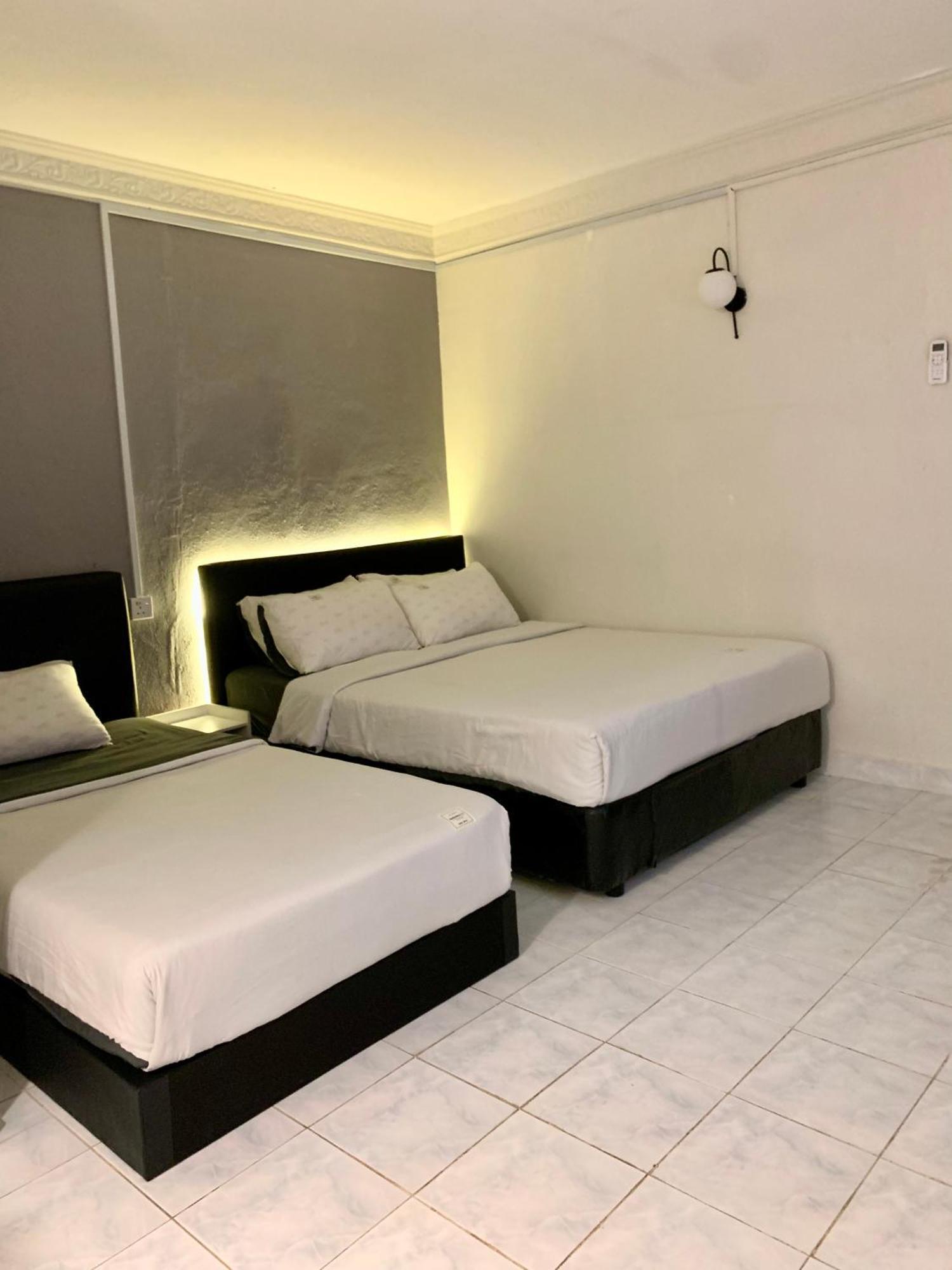 Andiana Hotel & Lodge - Kota Bharu City Centre ภายนอก รูปภาพ
