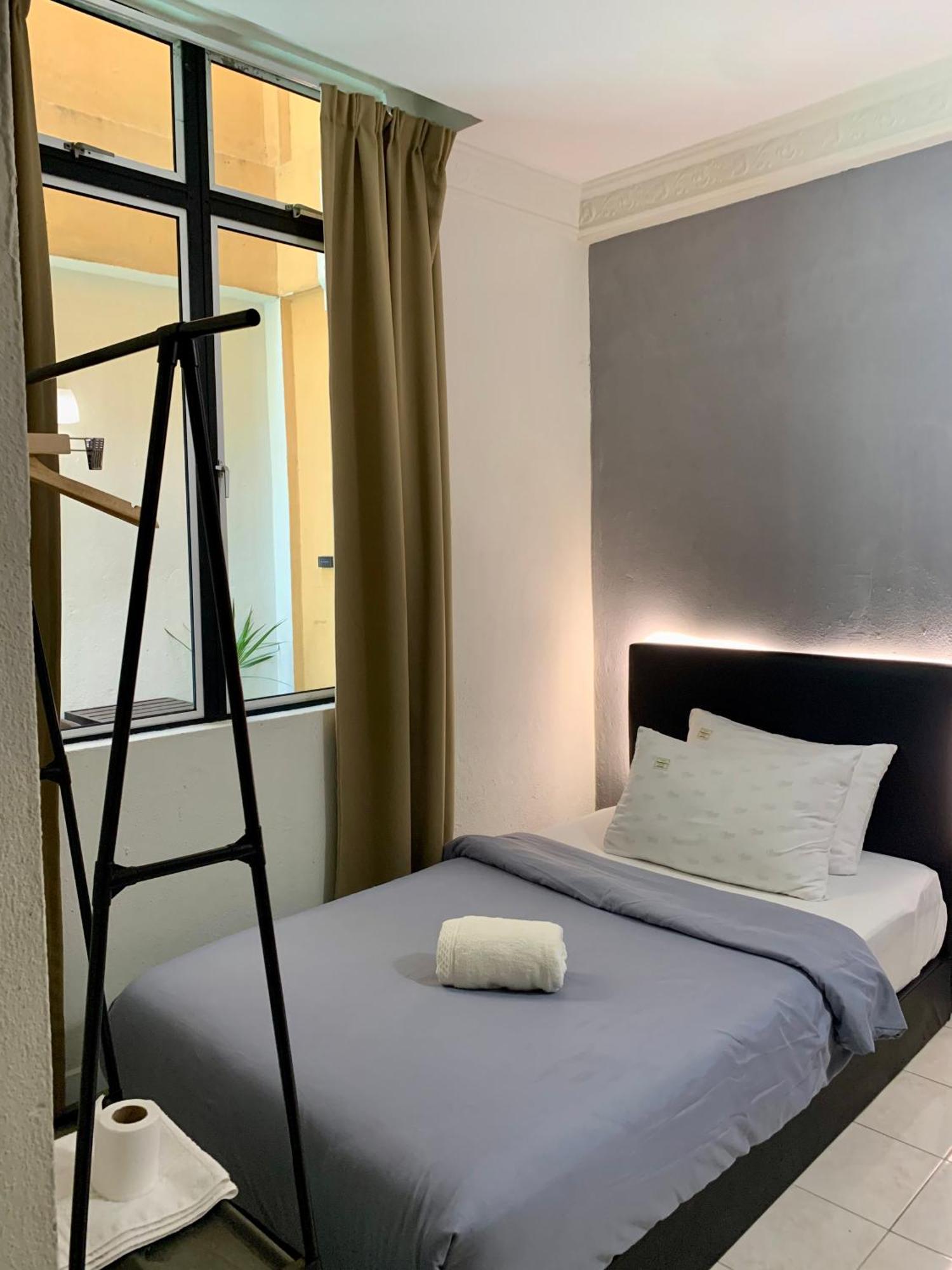 Andiana Hotel & Lodge - Kota Bharu City Centre ภายนอก รูปภาพ